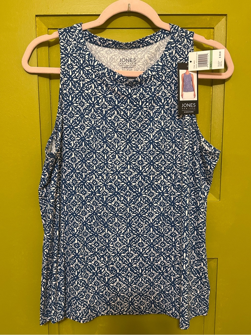 Jones New York Navy and White Geometric Sleeveless Tank Top